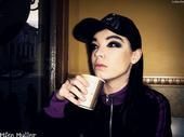 asta e dublura lu bill  :rotfl:  :rotfl:  :rotfl:  :rotfl:  :rotfl:  :rotfl: uitativa e mike